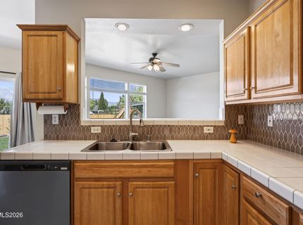 1379 Bumblebee Drive, Gardnerville, NV 89460 Photo