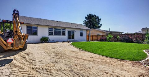 1379 Bumblebee Drive, Gardnerville, NV 89460 Photo