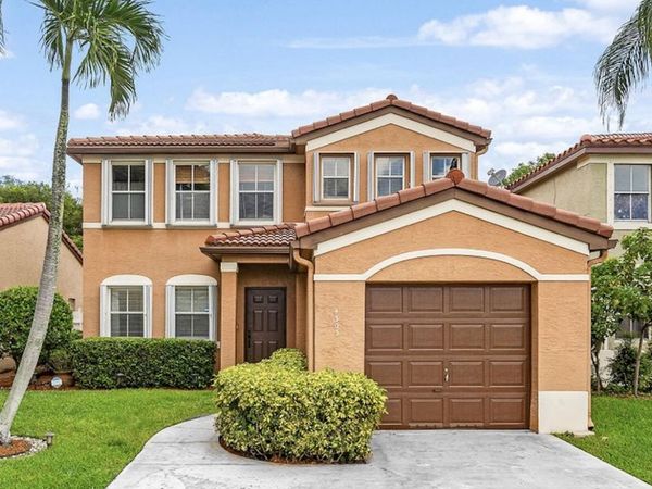 4303 NW 1ST Drive, Deerfield Beach, FL 33442