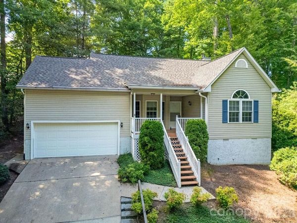 61 Autumn Glen Court , Brevard, NC 28712