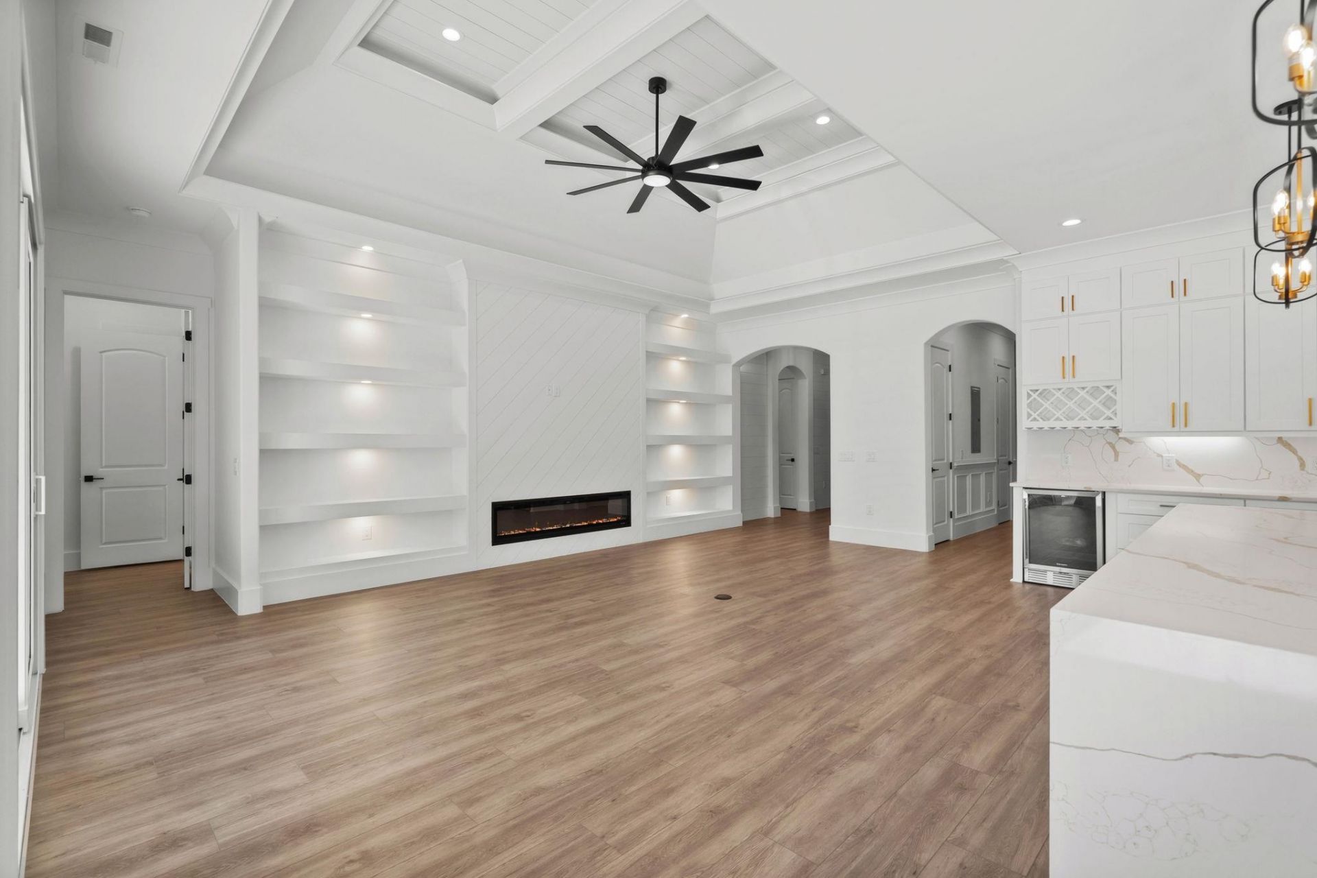 11107 Lee Circle Photo 8