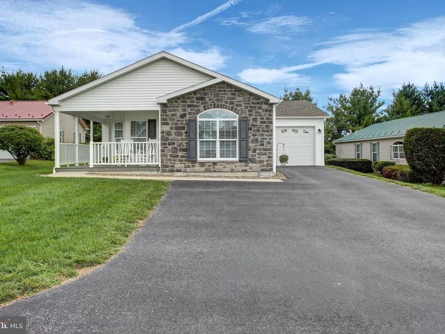 35 Michael Court, Shippensburg, PA 17257 Main Photo