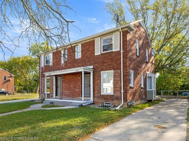 10838 Nottingham Rd , Detroit, Mi 48224