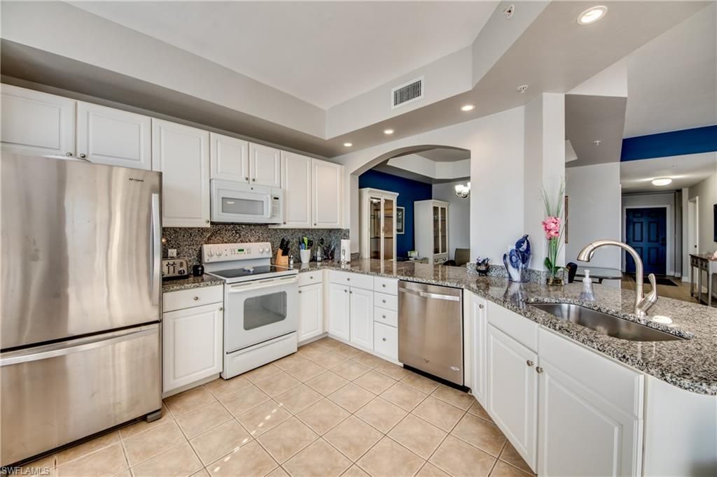 10720 Ravenna Way, Unit 302, Fort Myers, FL 33913 Photo