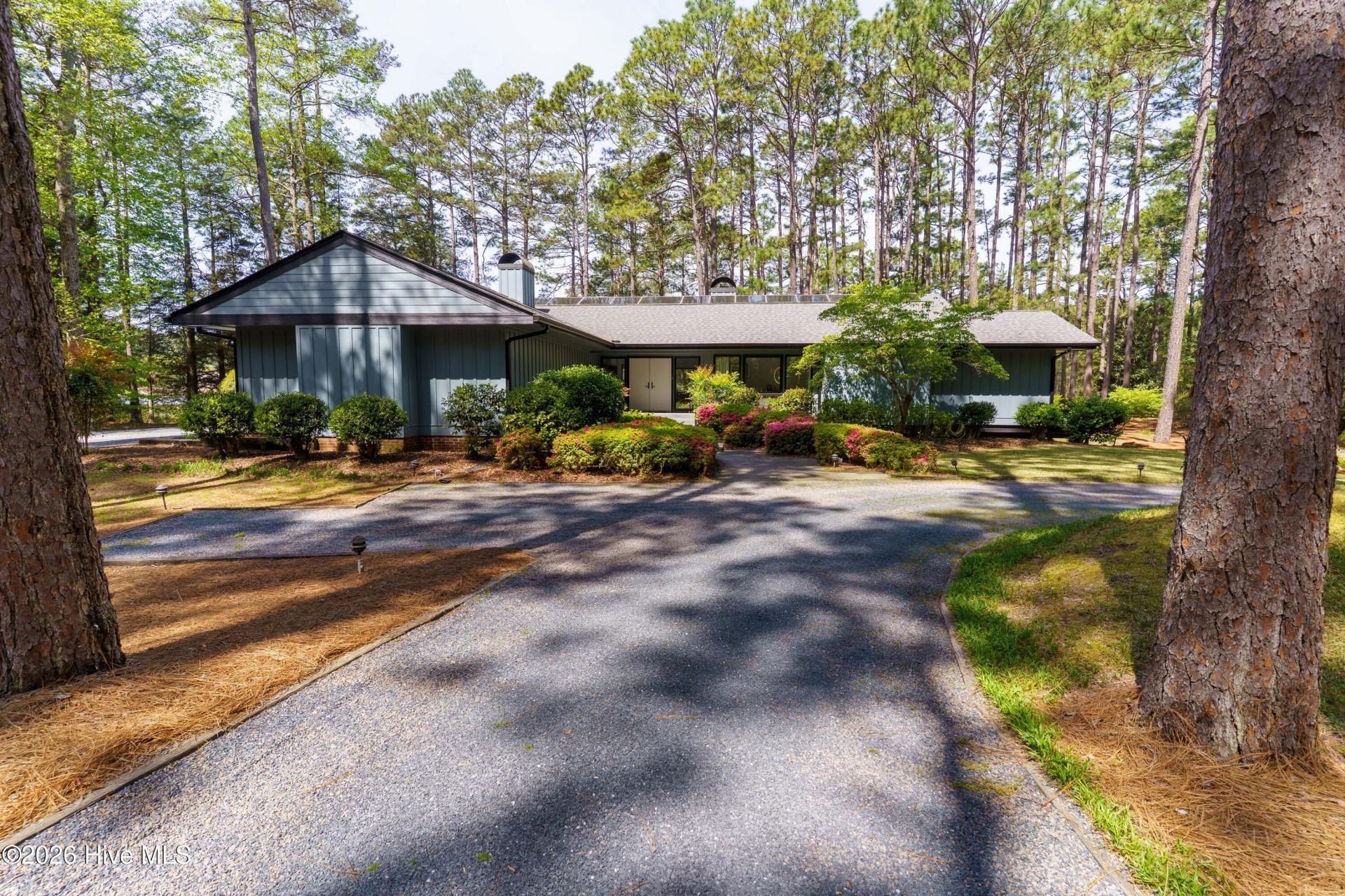 185 Ponte Vedra Drive, Pinehurst, NC 28374 Main Photo
