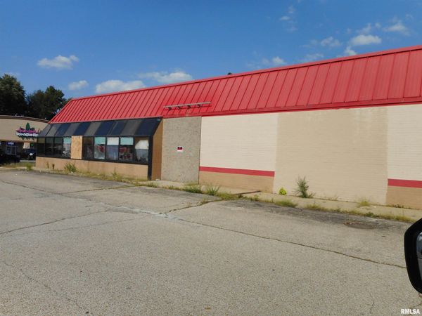 1700 WABASH Avenue, Springfield, IL 62704