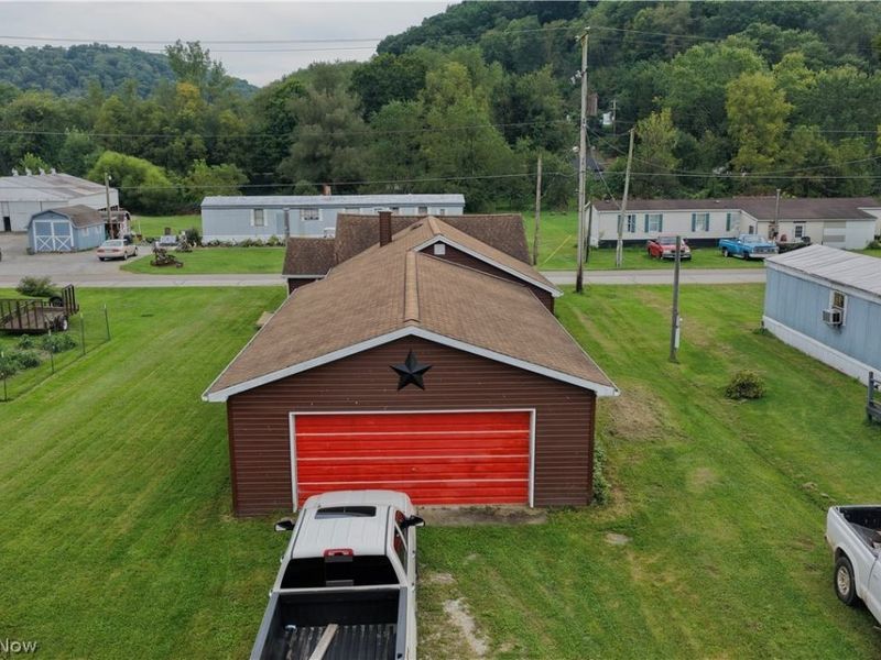 319 Galation Street, Glenmont, OH 44628 Photo 4