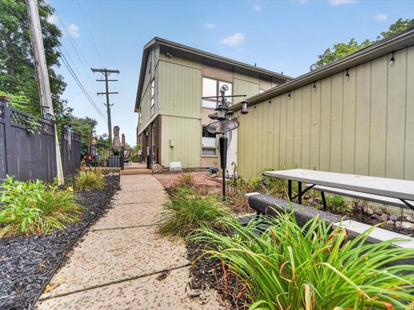 515 N Putnam Street, Unit A, Williamston, MI 48895