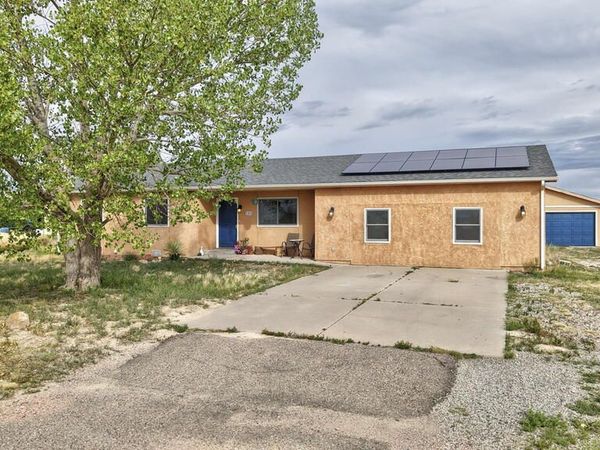 191 N Bumgardner Dr, Pueblo West, CO 81007