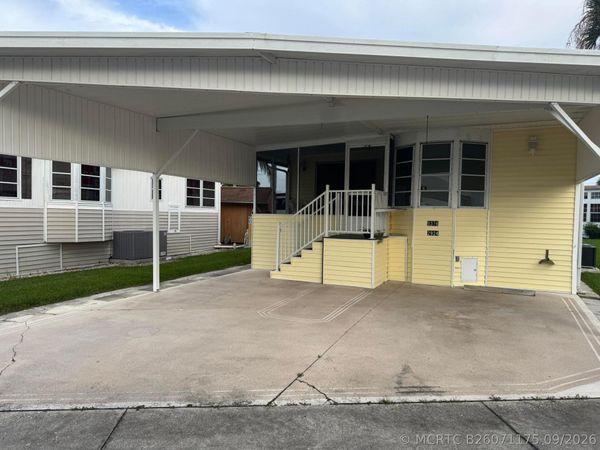 5374 SE 64th Terrace , Okeechobee, FL 34974