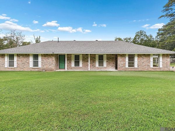33873 Duff Rd, Walker, LA 70785