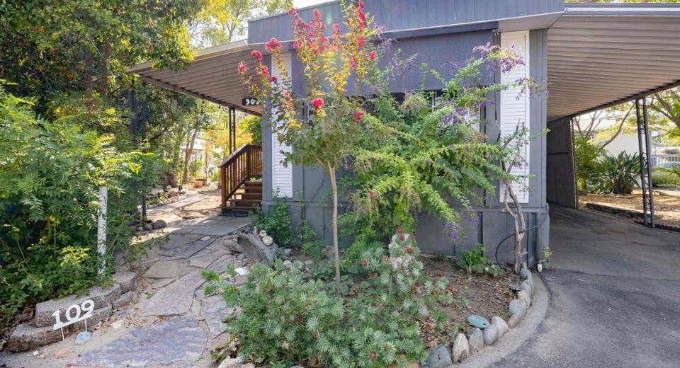 109 Pine Ln, Folsom, CA 95630 Photo