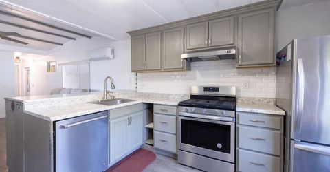 109 Pine Ln, Folsom, CA 95630 Photo