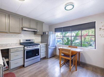 109 Pine Ln, Folsom, CA 95630 Photo