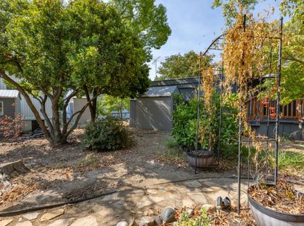109 Pine Ln, Folsom, CA 95630 Photo