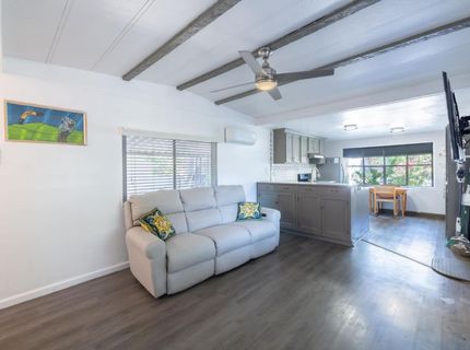 109 Pine Ln, Folsom, CA 95630 Photo