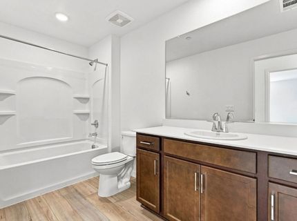 1296 Leonhardt Loop, Lincoln, CA 95648 Photo