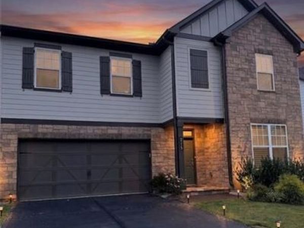 215 Foxhill Drive, Dawsonville, GA 30534