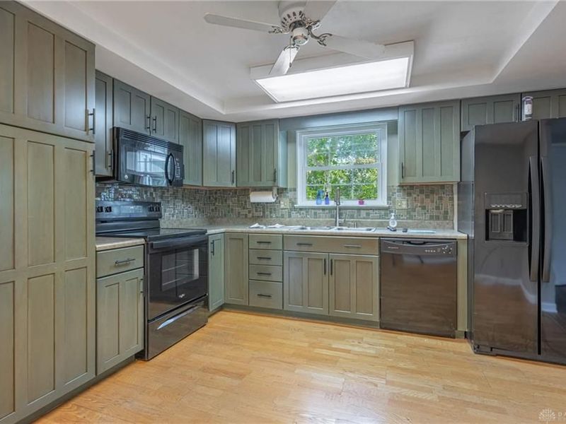 7072 Cliffstone Drive, Dayton, OH 45424 Photo 7