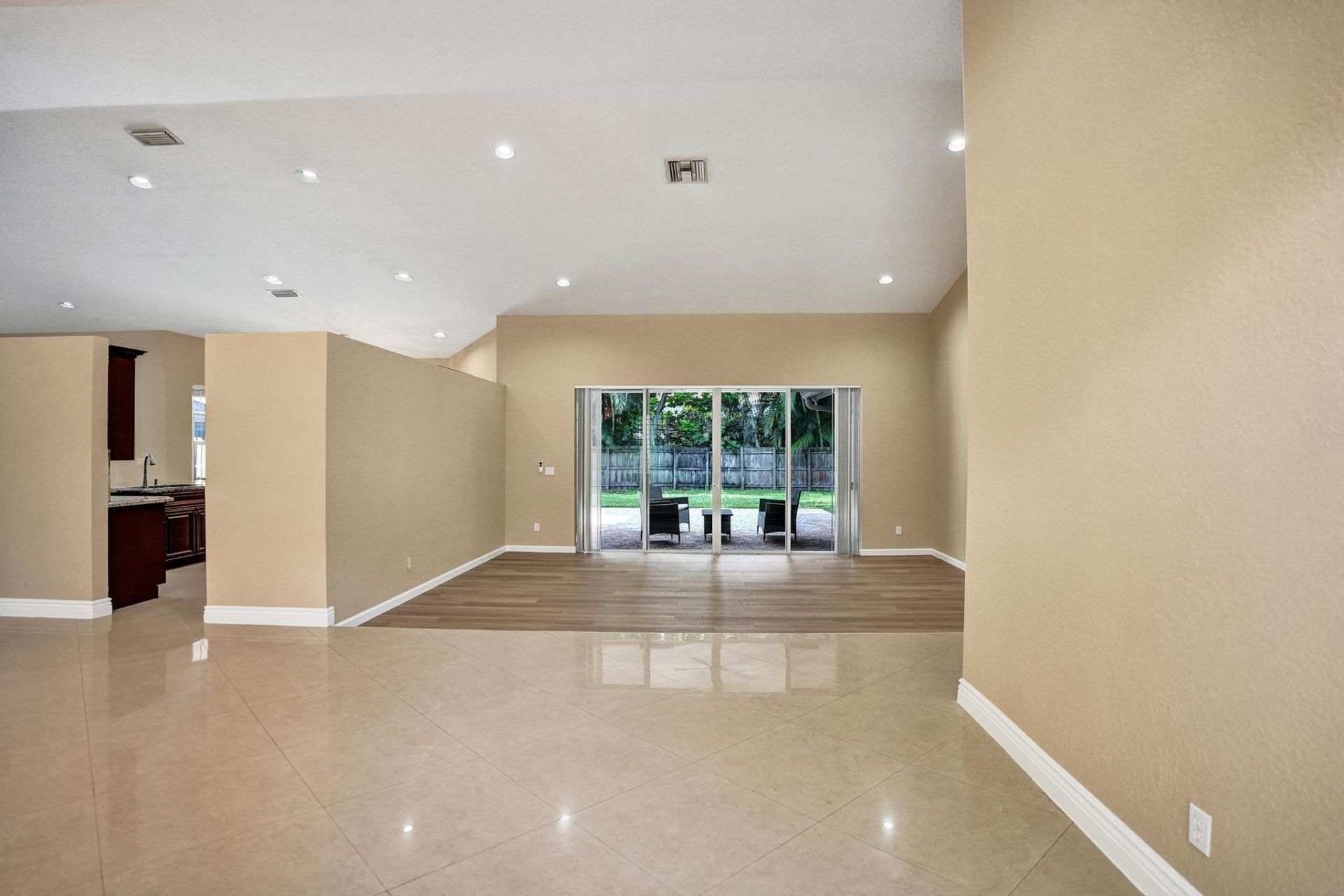 10255 Guatemala Street, Cooper City, FL 33026 Photo