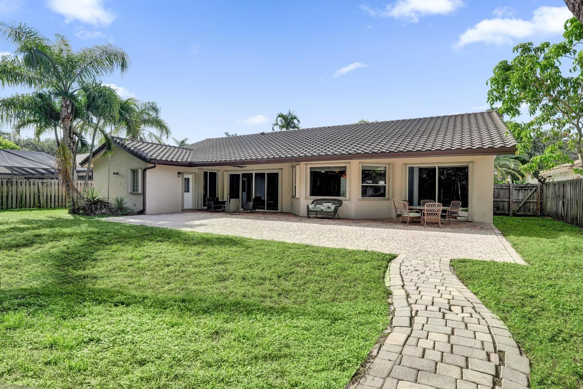 10255 Guatemala Street, Cooper City, FL 33026 Photo