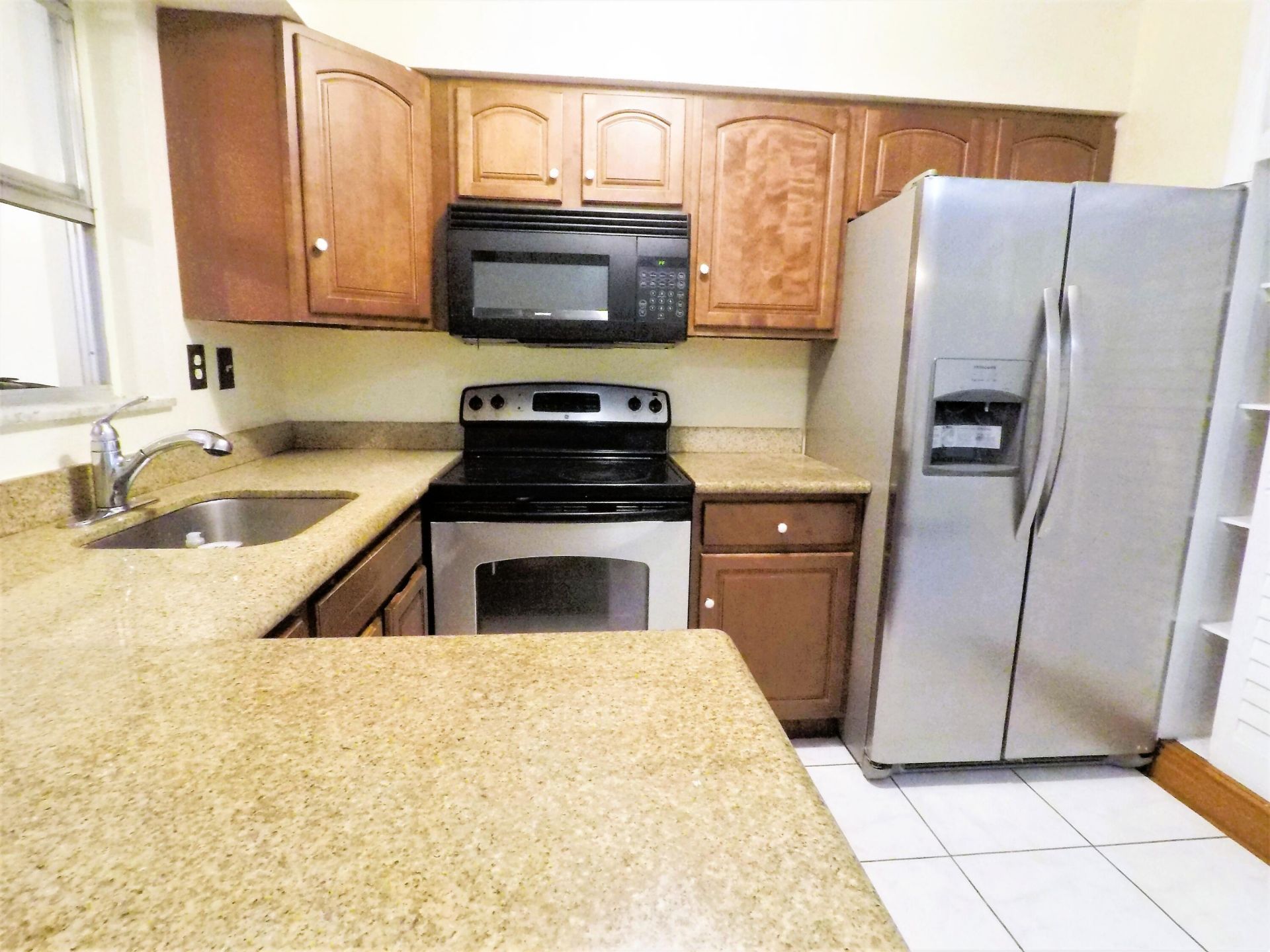 1685 NW 60th Avenue, Unit B, Sunrise, FL 33313 Photo