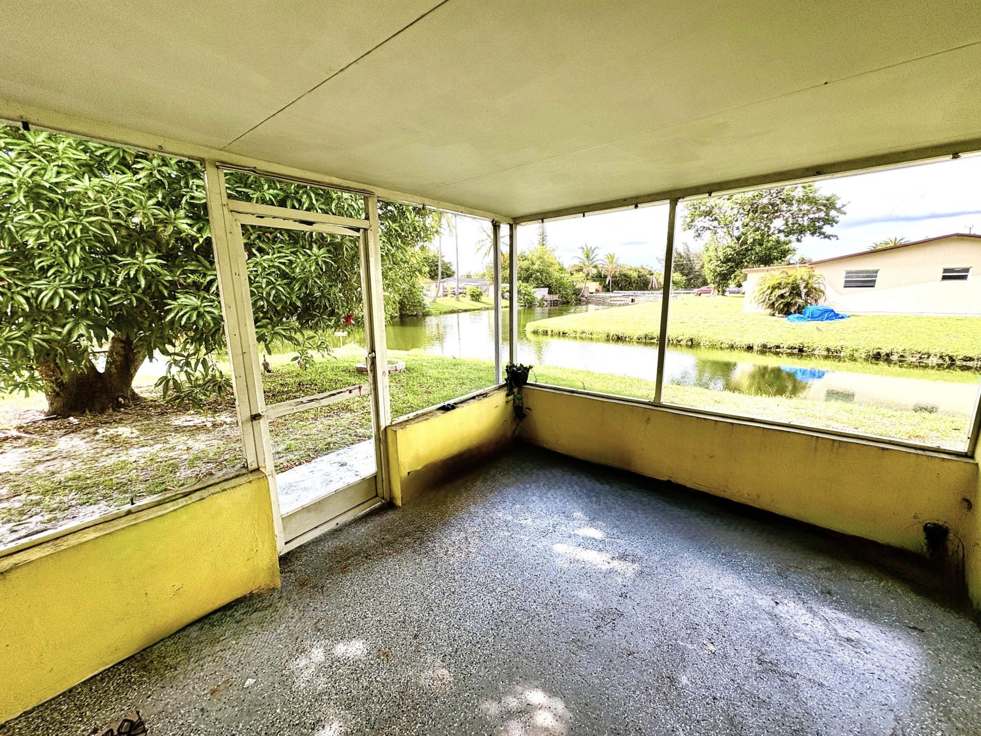1685 NW 60th Avenue, Unit B, Sunrise, FL 33313 Photo