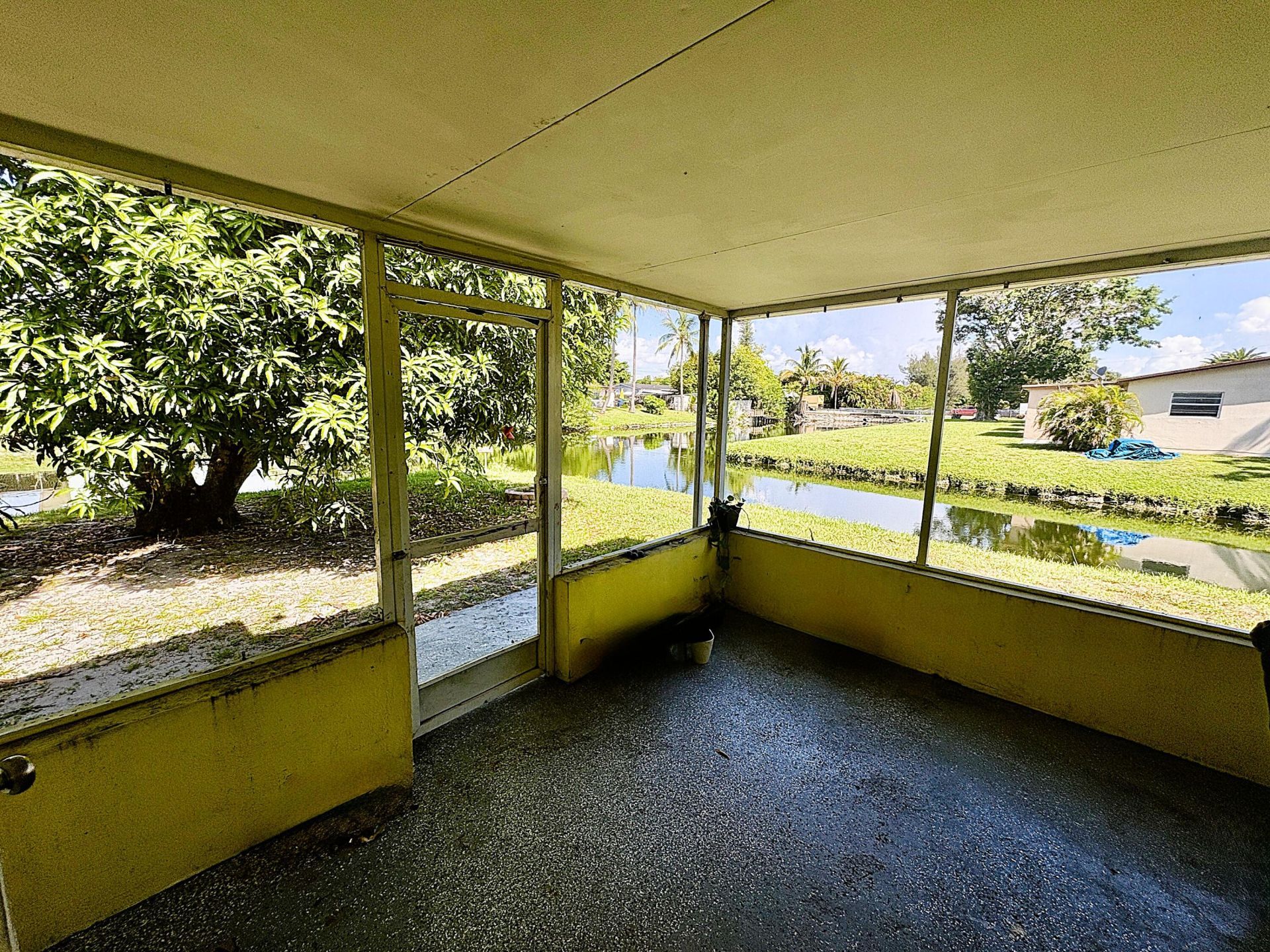 1685 NW 60th Avenue, Unit B, Sunrise, FL 33313 Photo