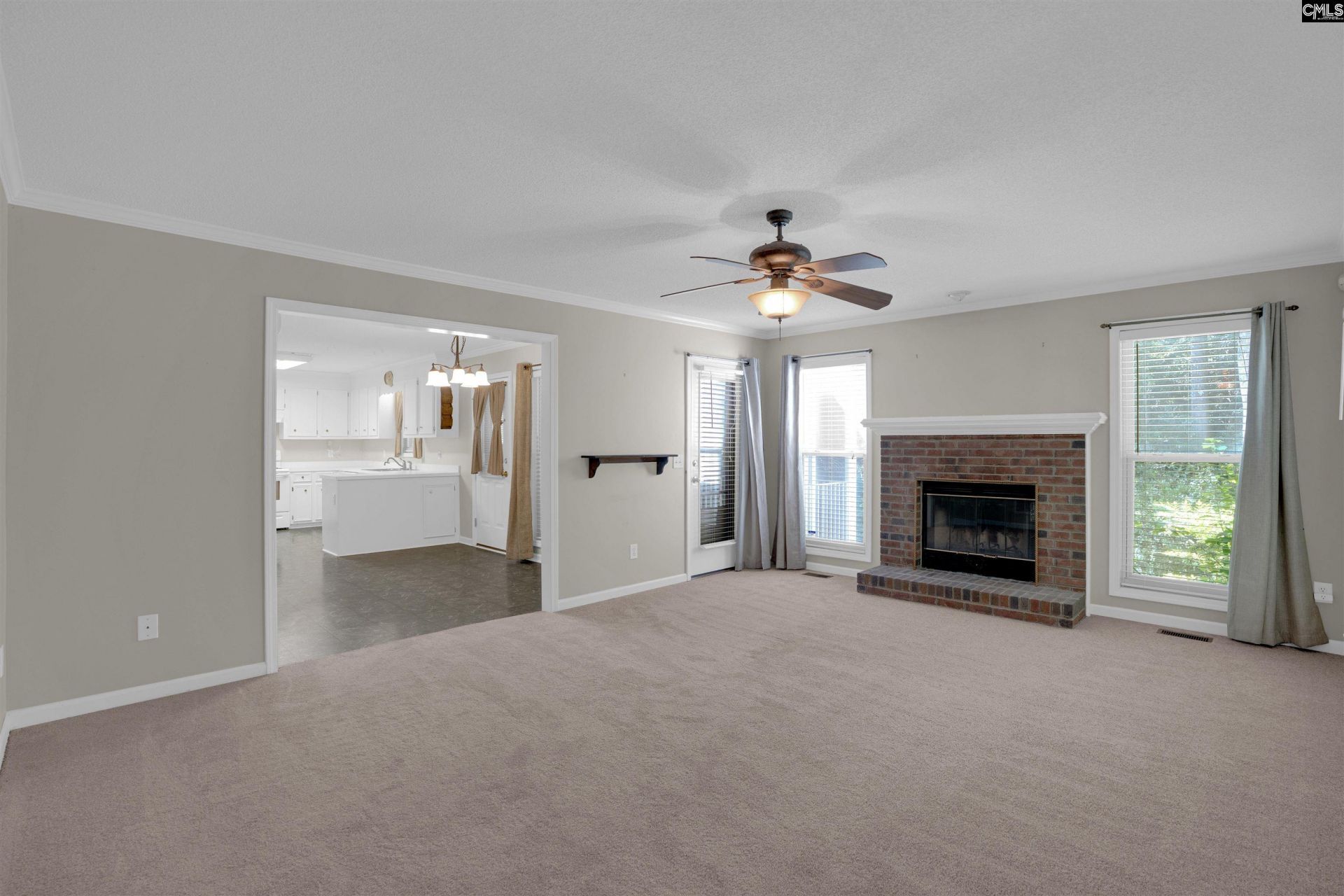 348 Blossom View Court  Photo 10