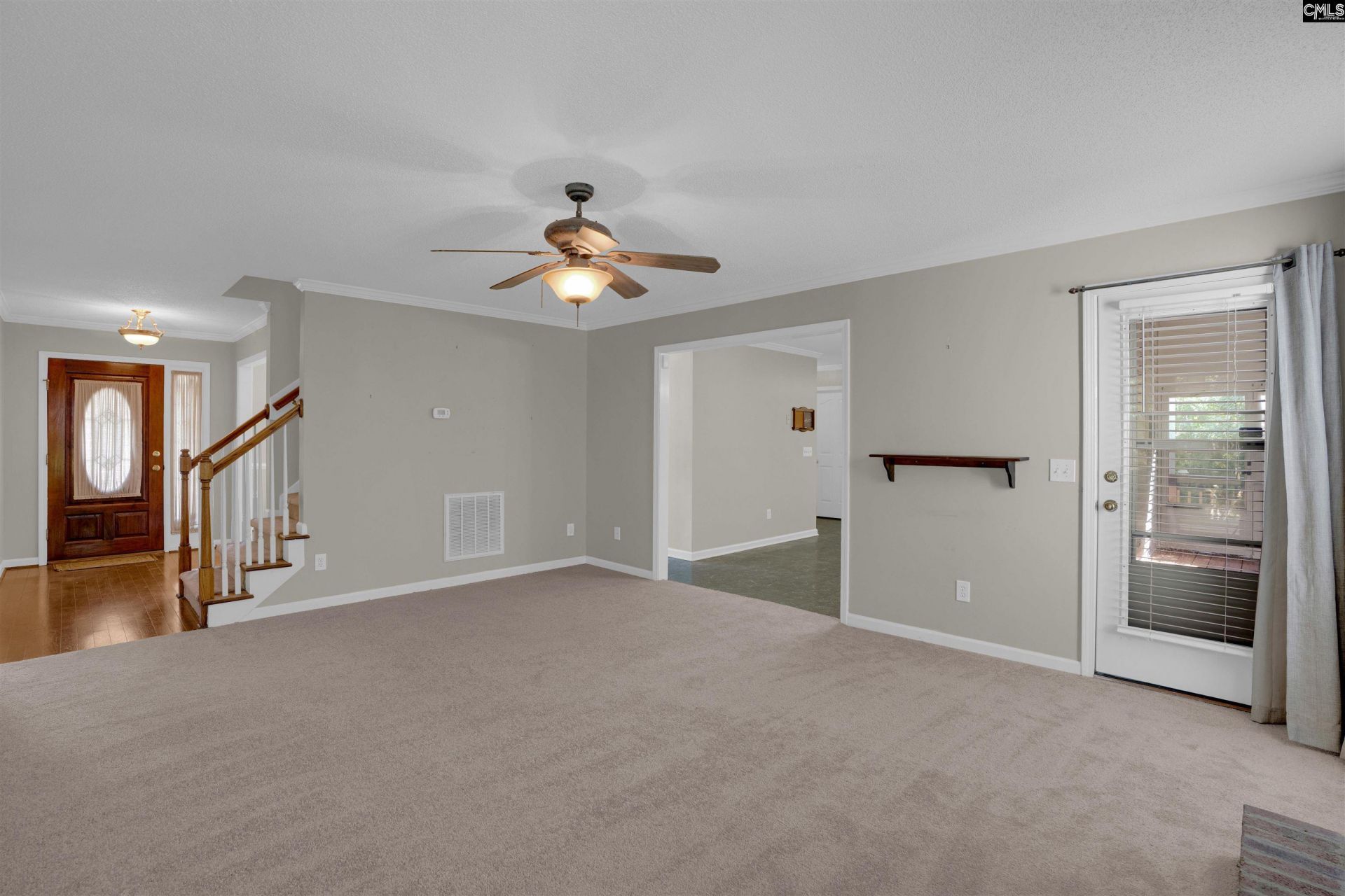 348 Blossom View Court  Photo 13
