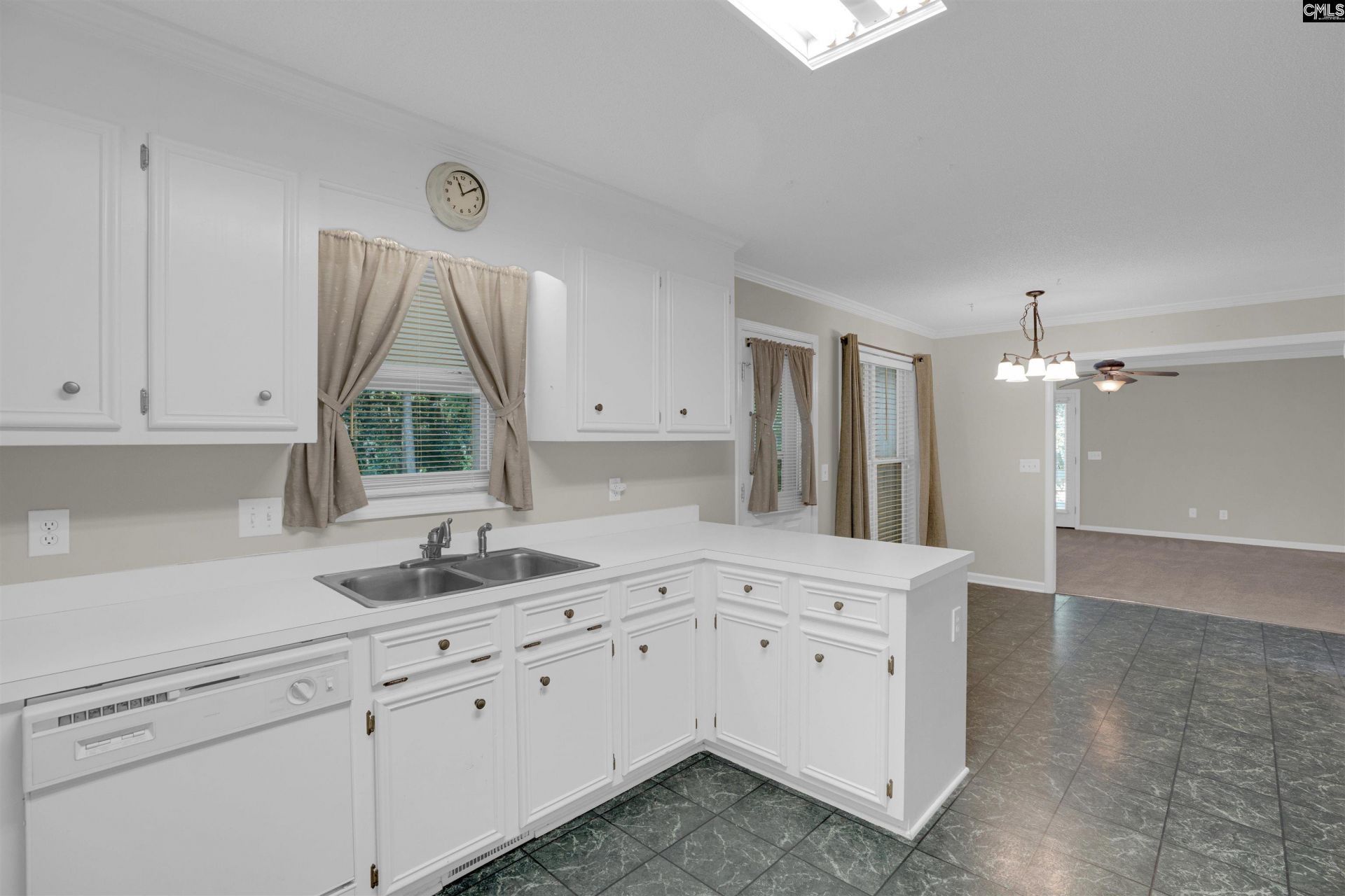 348 Blossom View Court  Photo 19