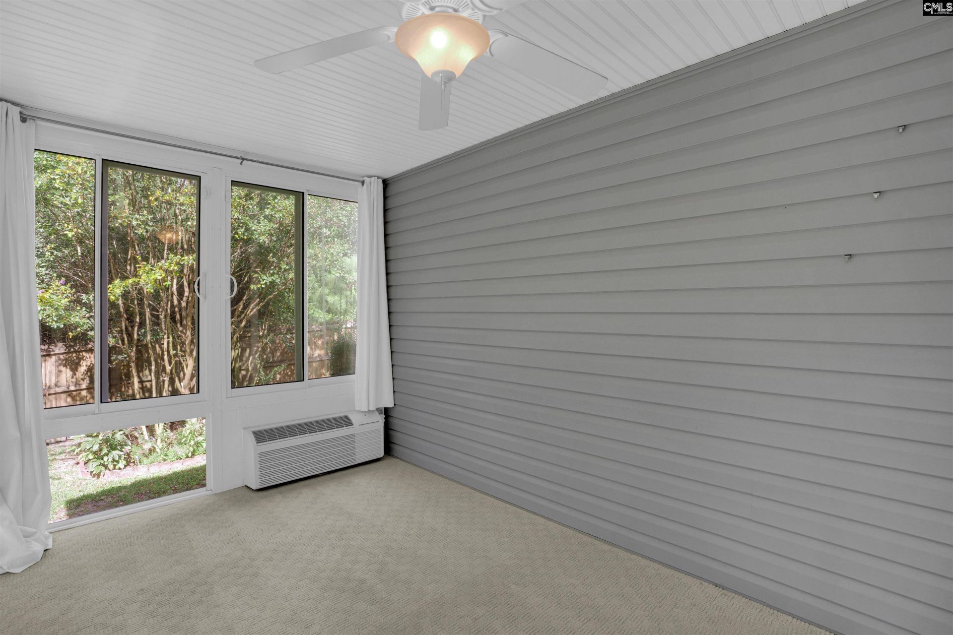 348 Blossom View Court  Photo 23