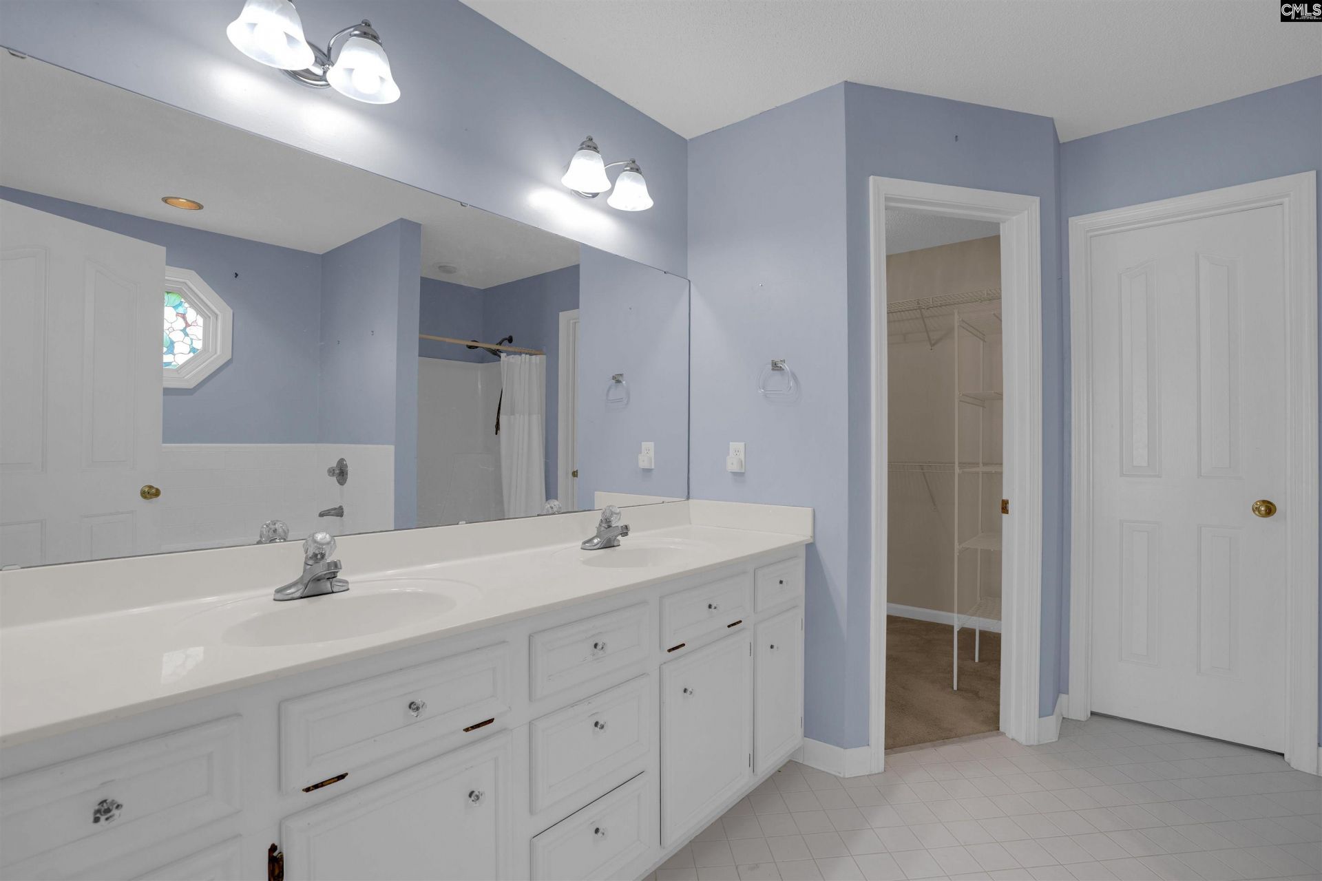 348 Blossom View Court  Photo 27