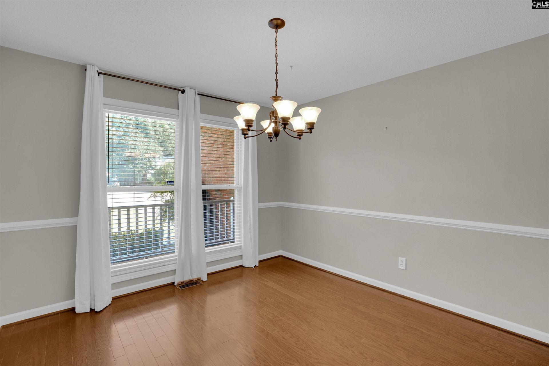 348 Blossom View Court  Photo 8
