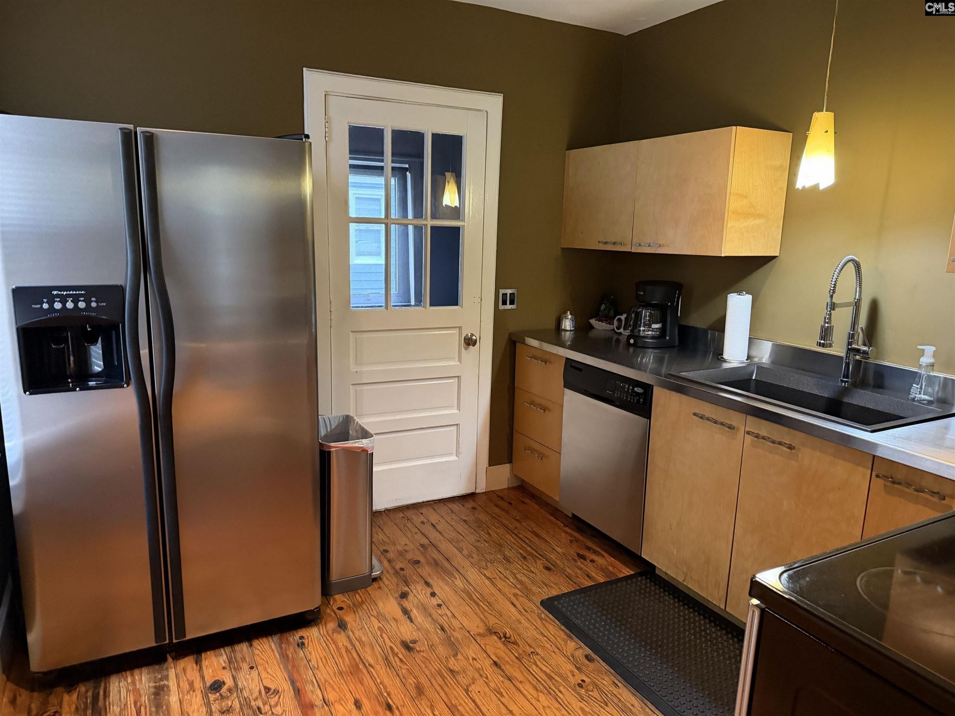 49 Kingsgate Drive  Photo 5