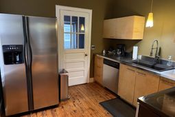 49 Kingsgate Drive  photo 4