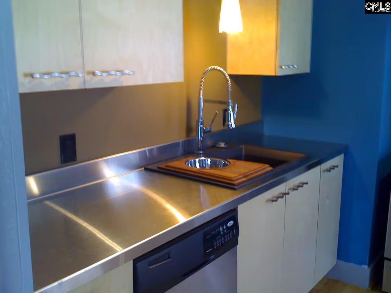 41 Kingsgate Drive  Photo 7