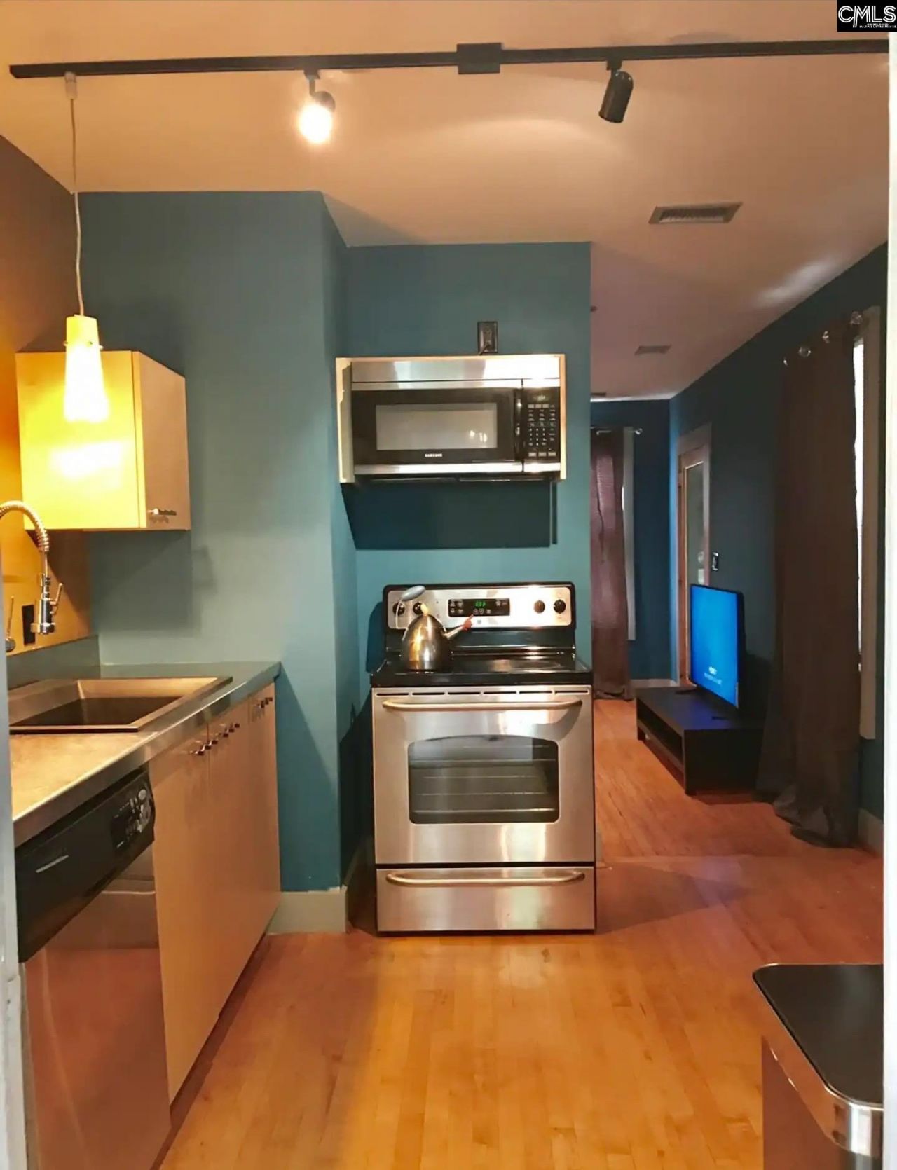 41 Kingsgate Drive  Photo 8