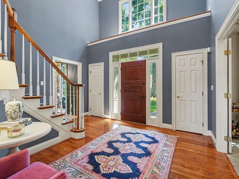579 Ridgestone Drive, Cincinnati, OH 45255 Photo 5
