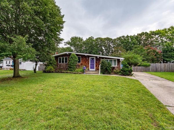 16 Morning Drive , Centereach, NY 11720