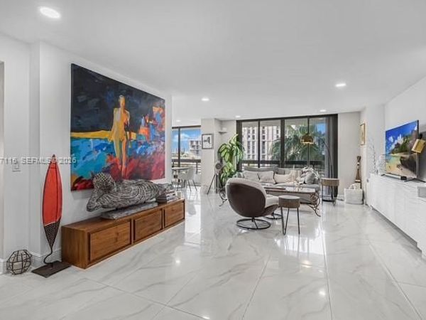 3500 Mystic Pointe Dr , Unit 604, Aventura, FL 33180