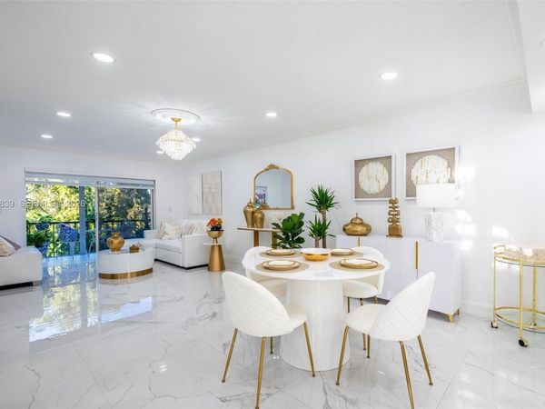 300 S Hollybrook Dr , Unit 310, Pembroke Pines, FL 33025