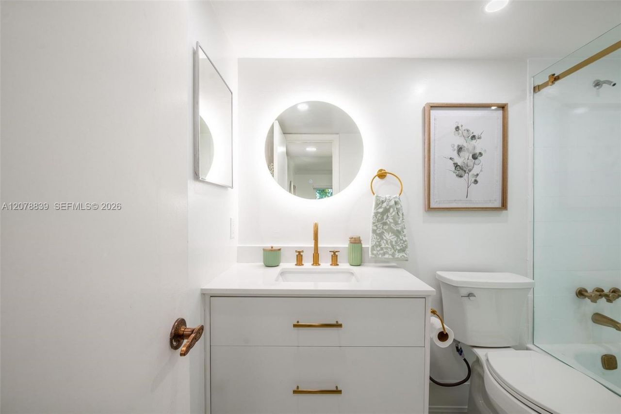 300 S Hollybrook Dr , Unit 310, Pembroke Pines, FL 33025 Photo