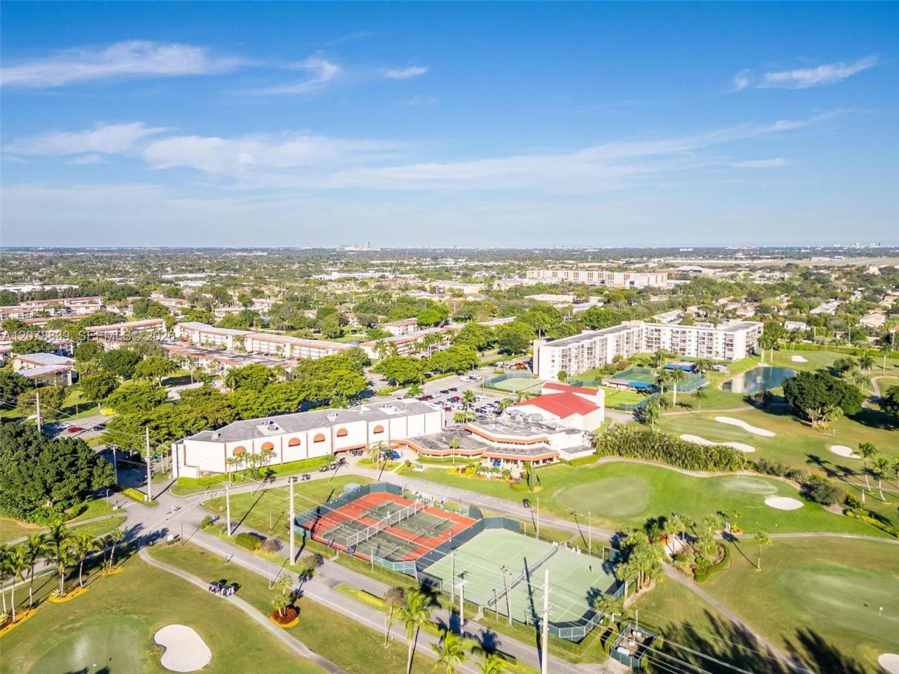 300 S Hollybrook Dr , Unit 310, Pembroke Pines, FL 33025 Photo