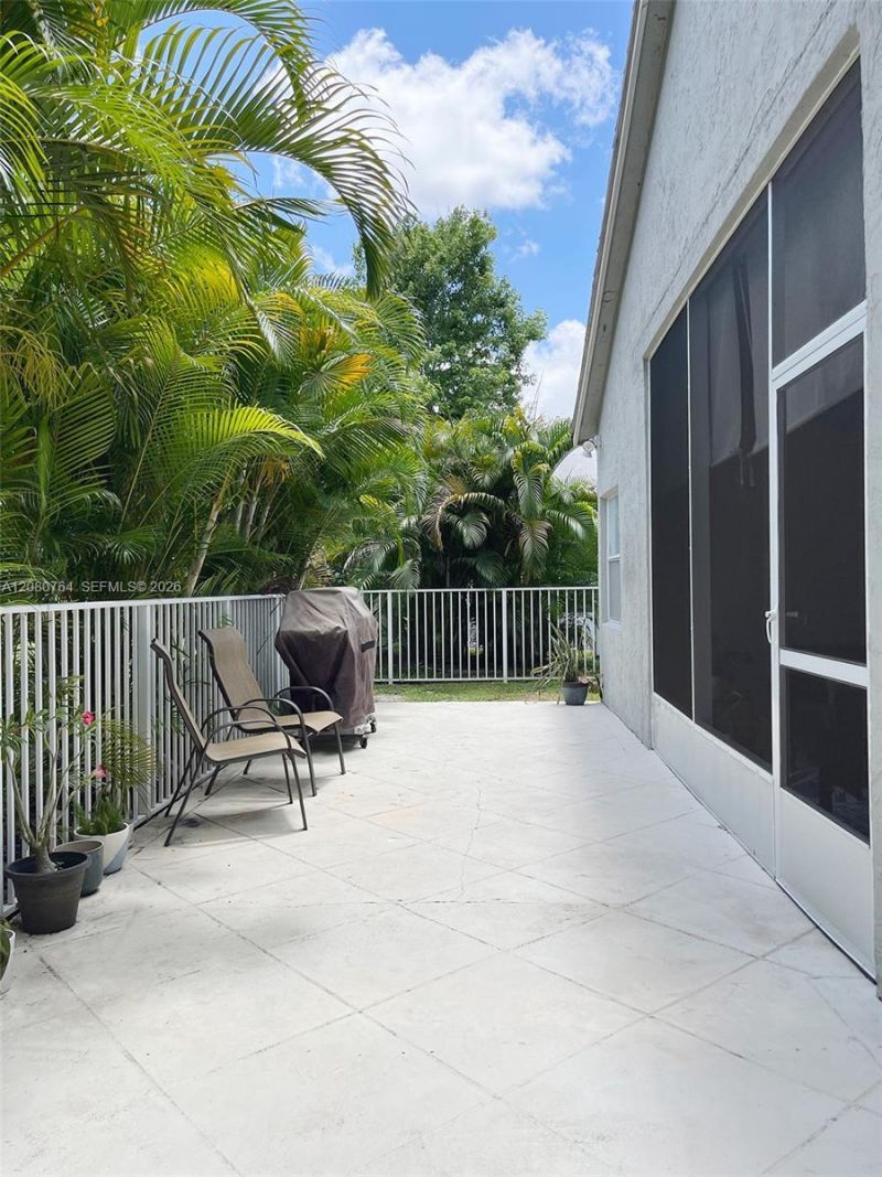 6384 Lansdowne Cir , Boynton Beach, FL 33472 Photo