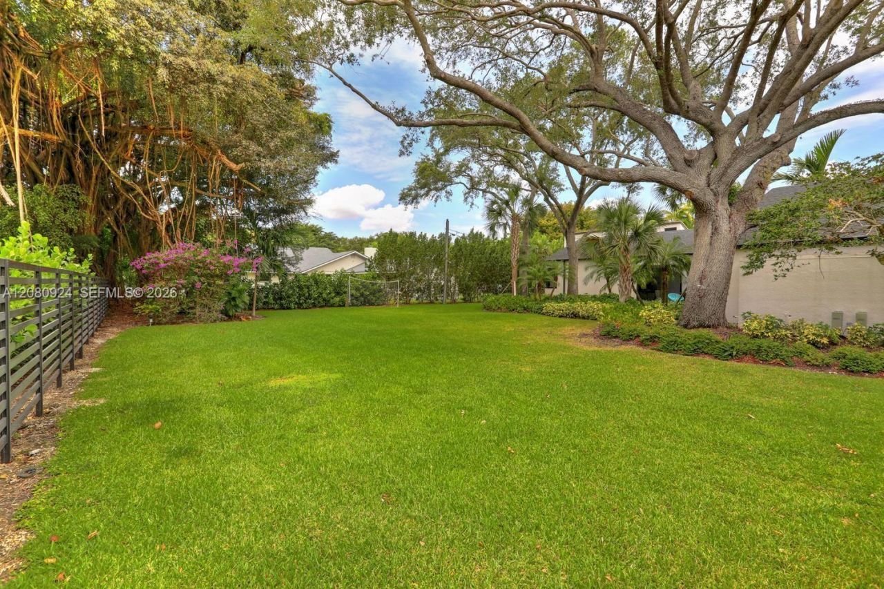 6121 SW 104th St , Pinecrest, FL 33156 Photo