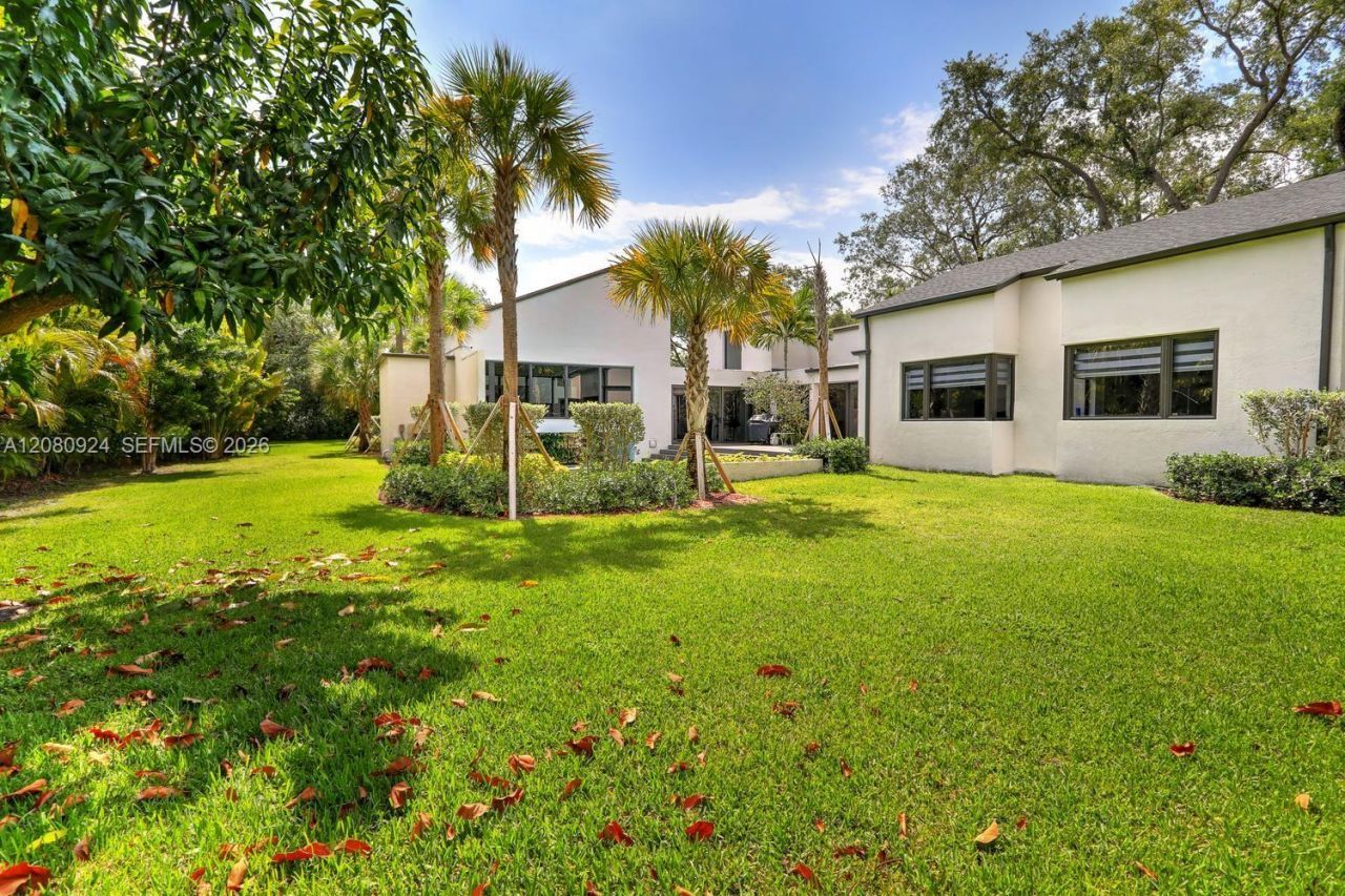 6121 SW 104th St , Pinecrest, FL 33156 Photo