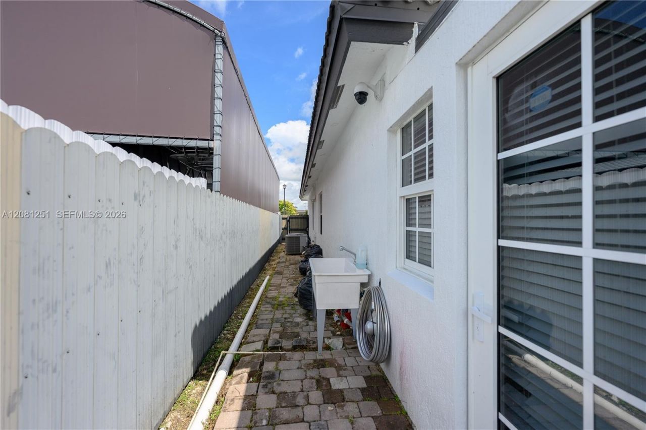 13142 SW 255th Ter, Homestead, FL 33032 Photo