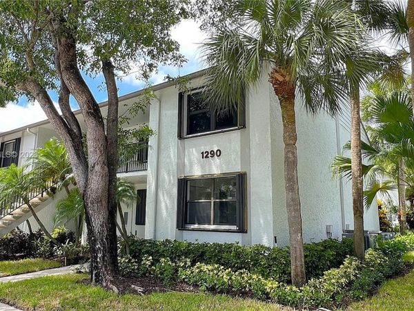 1290 S Military Trl , Unit 416, Deerfield Beach, FL 33442
