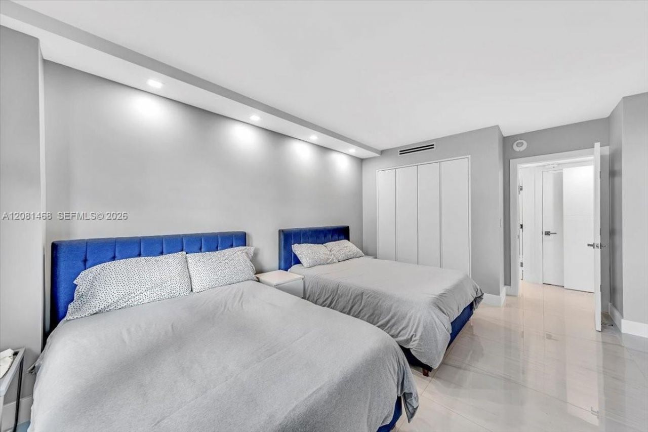 9801 Collins Ave , Unit 5U, Bal Harbour, FL 33154 Photo